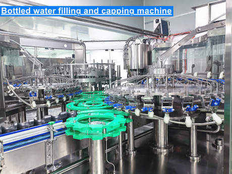 Máquina de produção automática de produção de água engarrafada completa