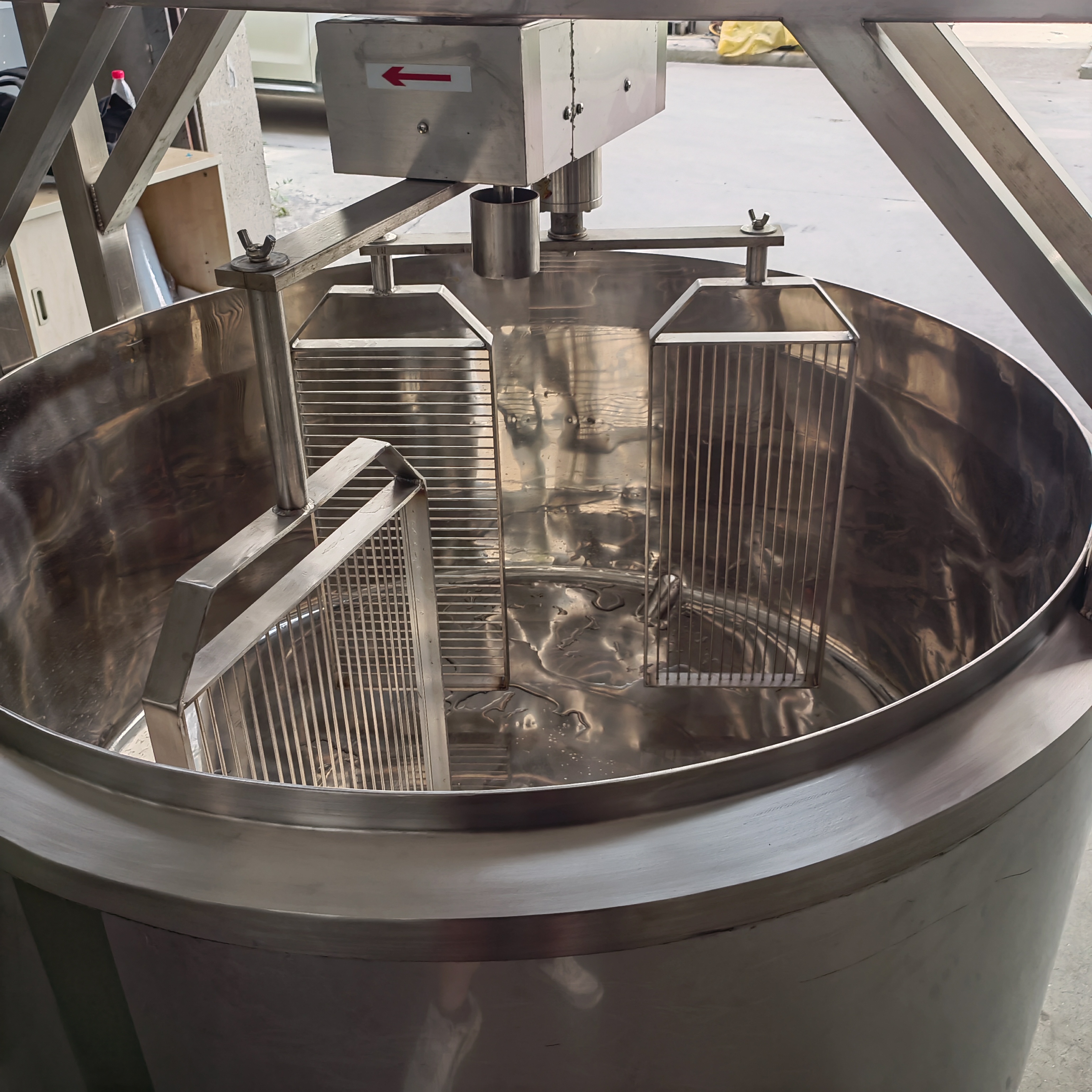 Equipamento de linha de produ&ccedil;&atilde;o de queijo