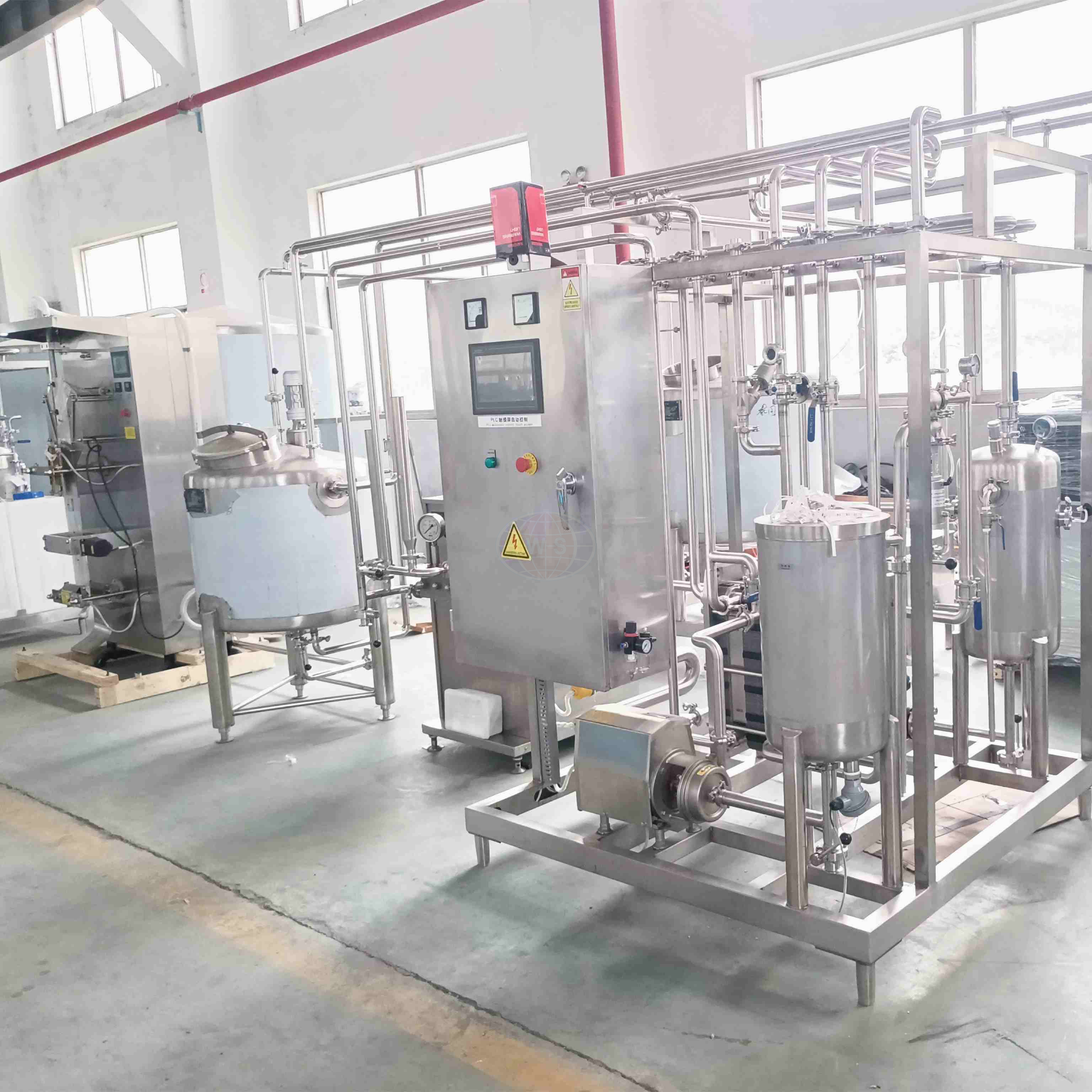 Que equipamento é necessário para uma linha de produção de iogurte grego?