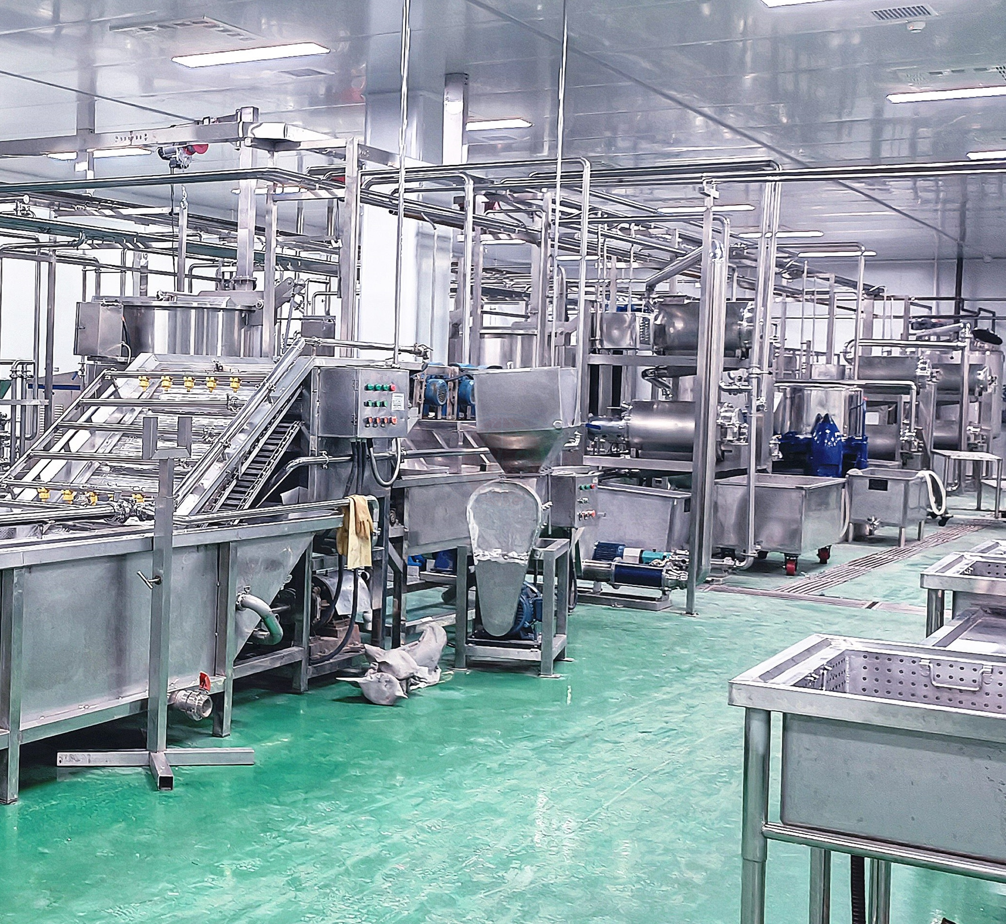 Layout e equipamentos da planta de processamento de suco industrial